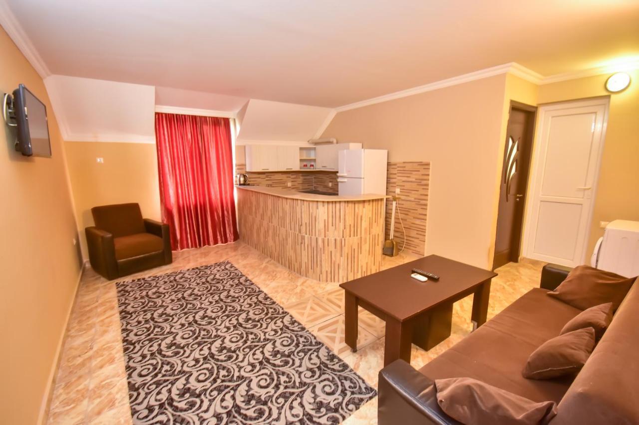 Family Apartments Batumi Exteriér fotografie