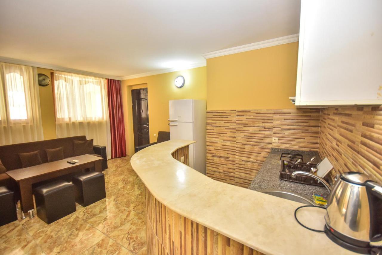 Family Apartments Batumi Exteriér fotografie